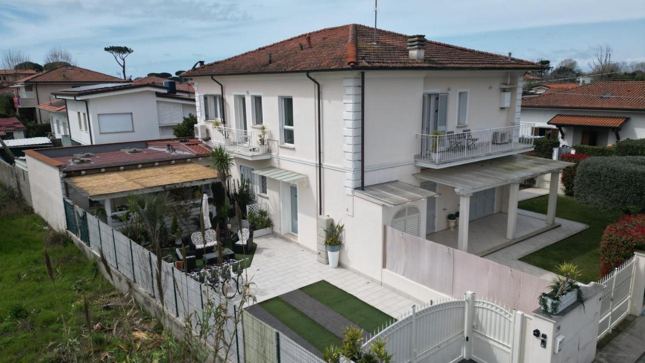 La Brise Marina di Pietrasanta Exterior foto