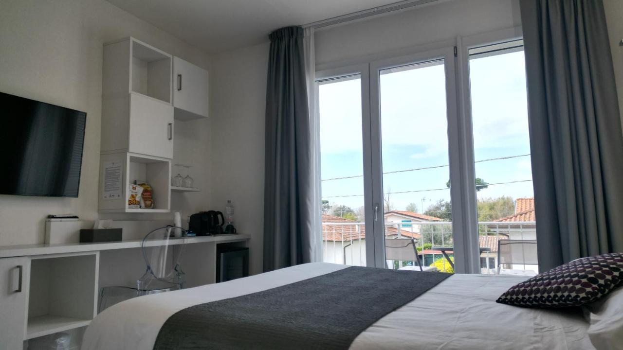 La Brise Marina di Pietrasanta Exterior foto