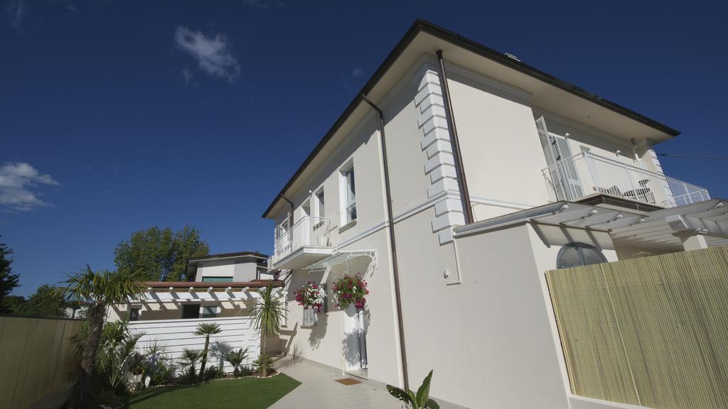 La Brise Marina di Pietrasanta Exterior foto